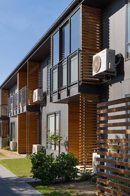 Home From Home City Apartment Christchurch Exterior foto